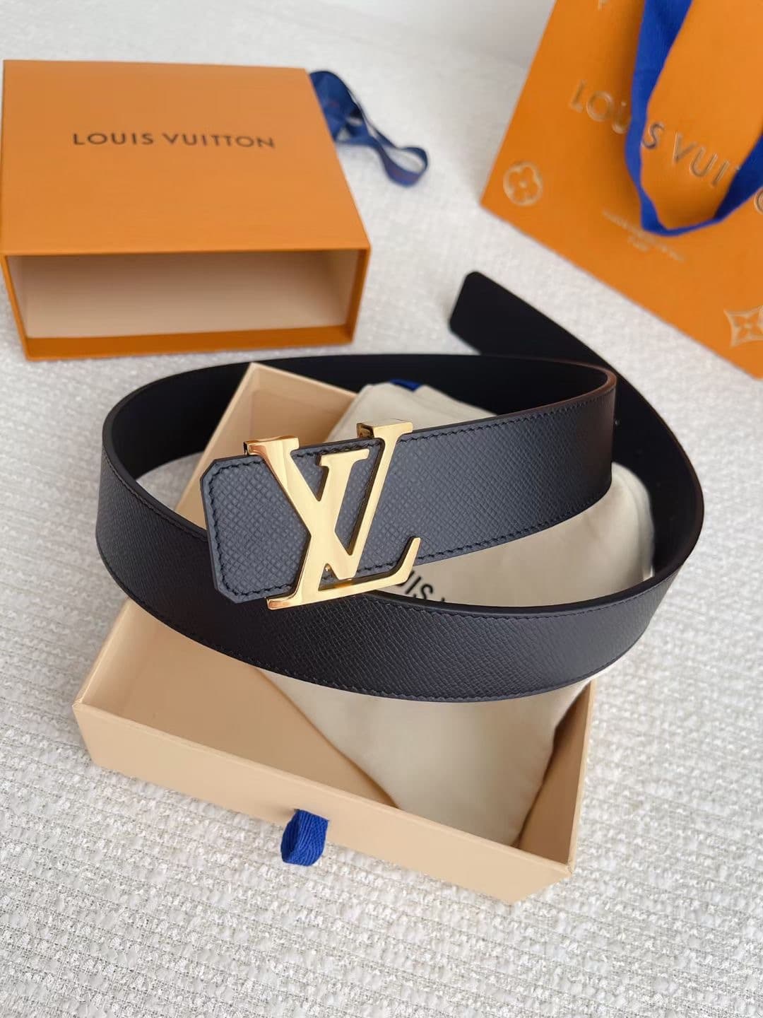 LV Belt 4