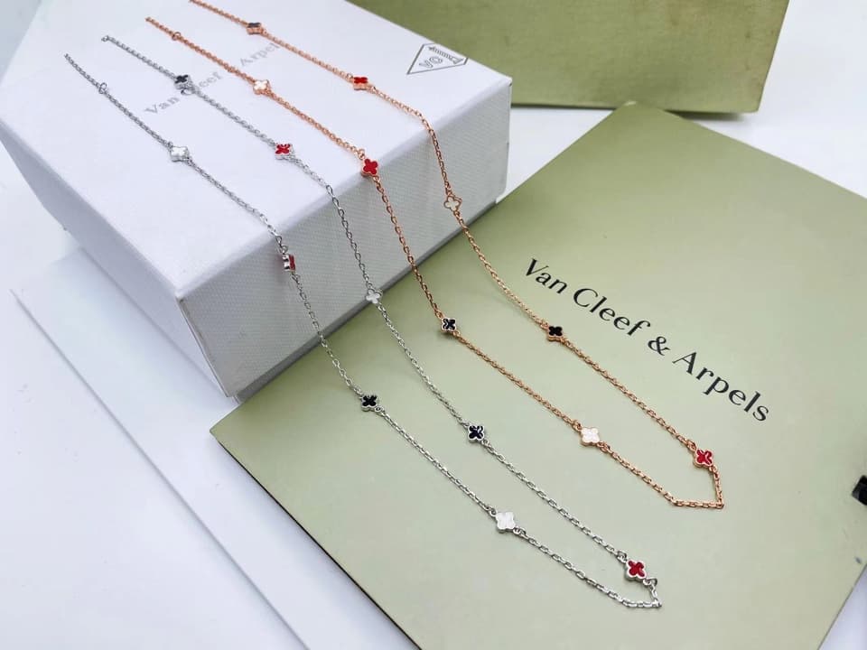 Van Cleef & Arpels Jewelry