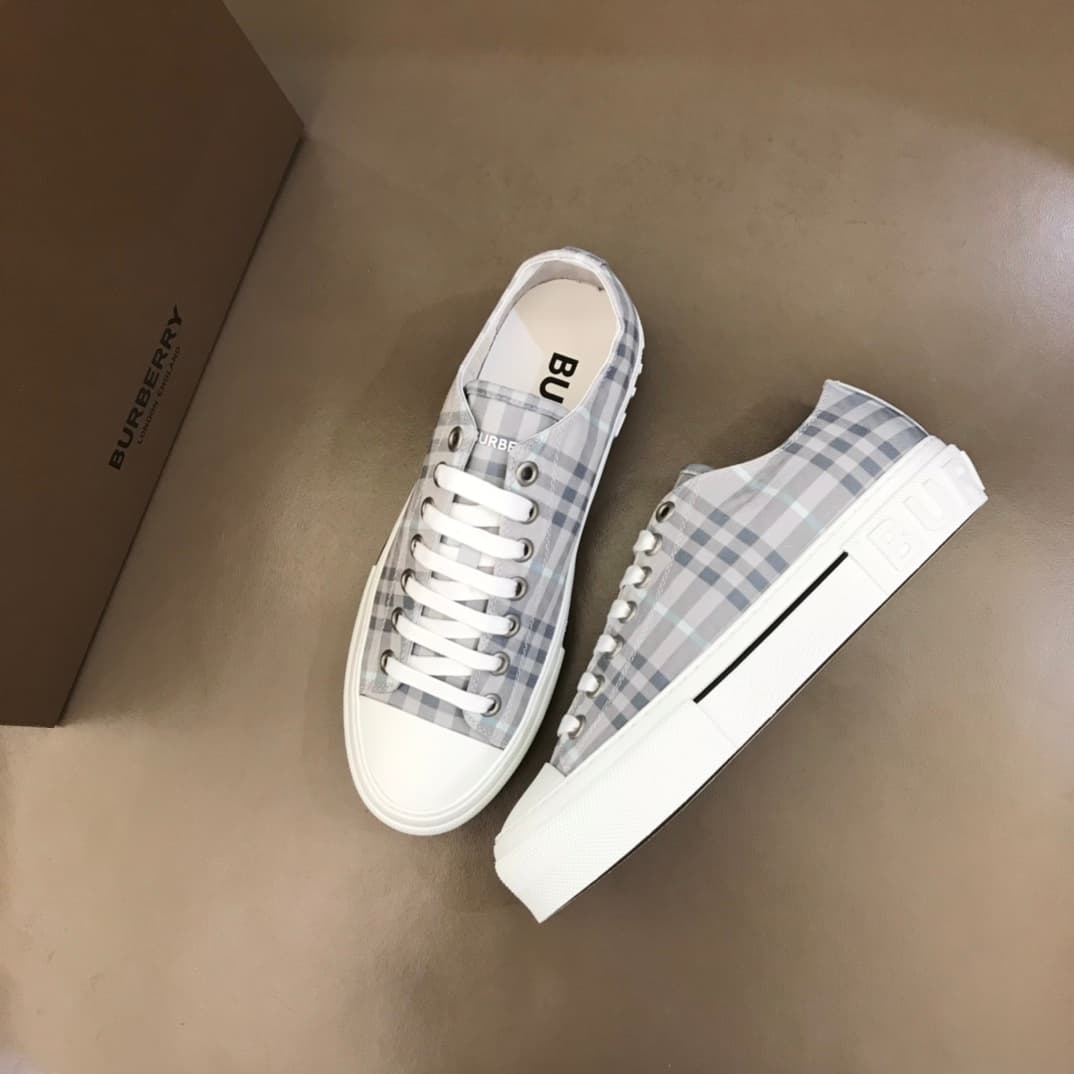 Burberry Shoes 2
