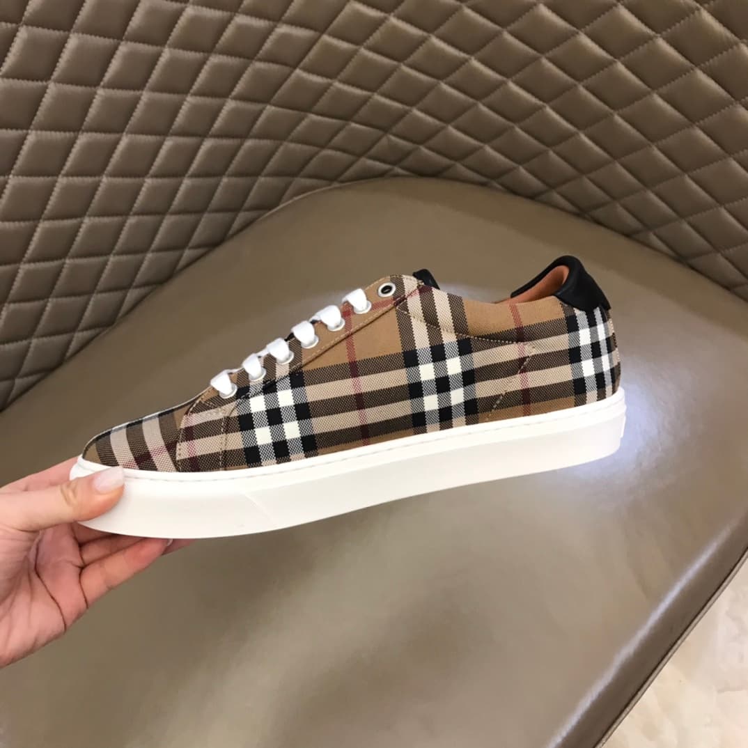 Burberry Shoes 8