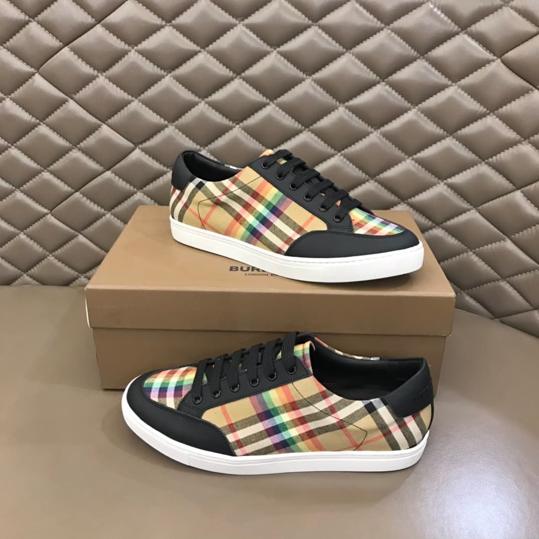 Burberry Shoes 3