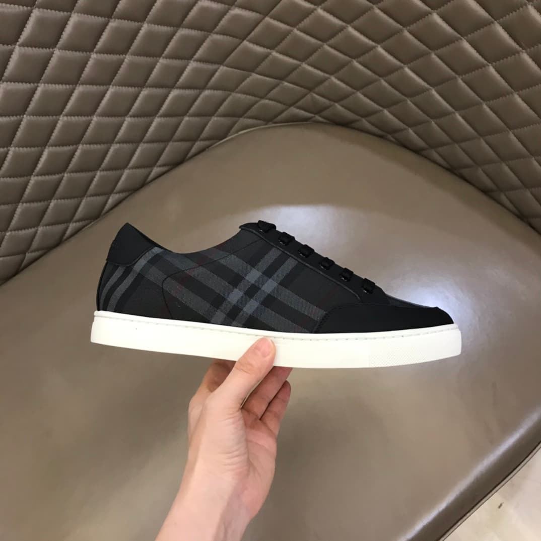 Burberry Shoes 6