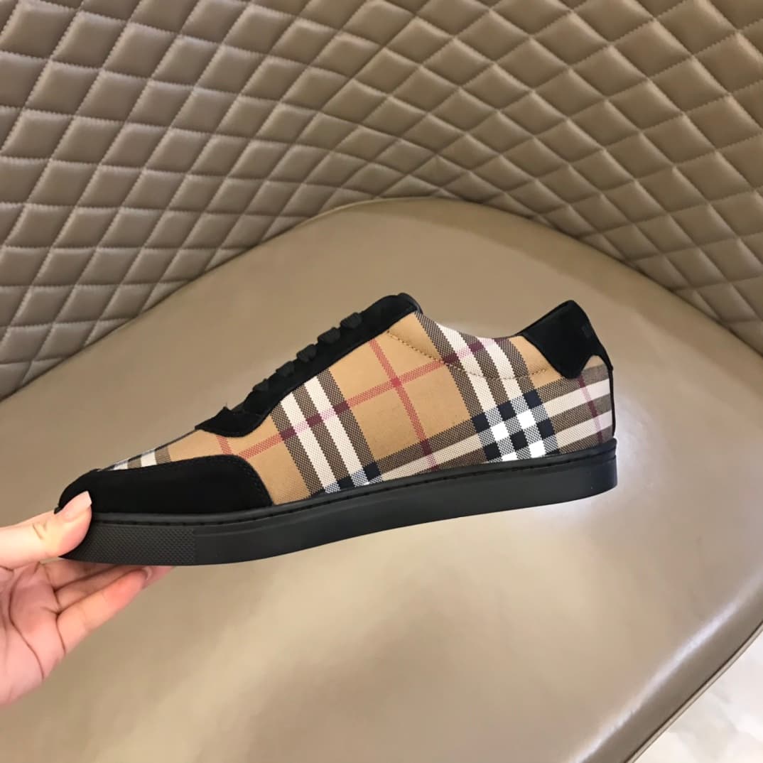 Burberry Shoes 8