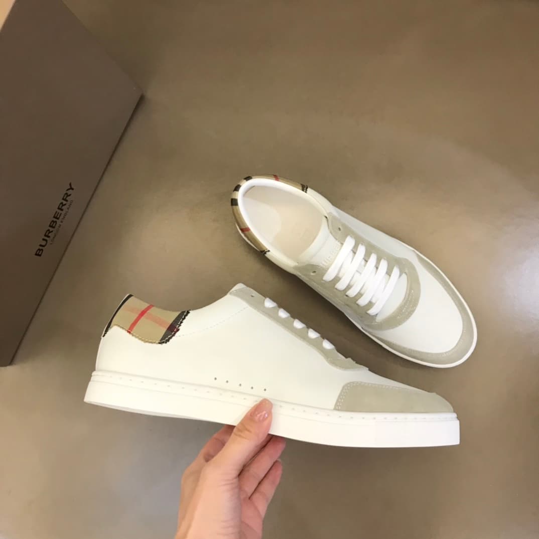 Burberry Shoes 4