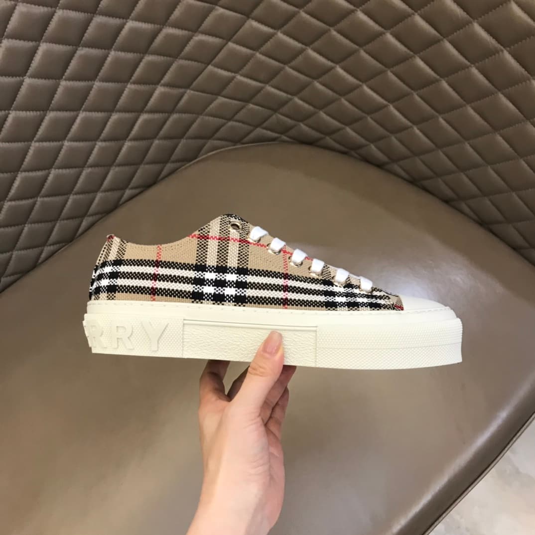 Burberry Shoes 6