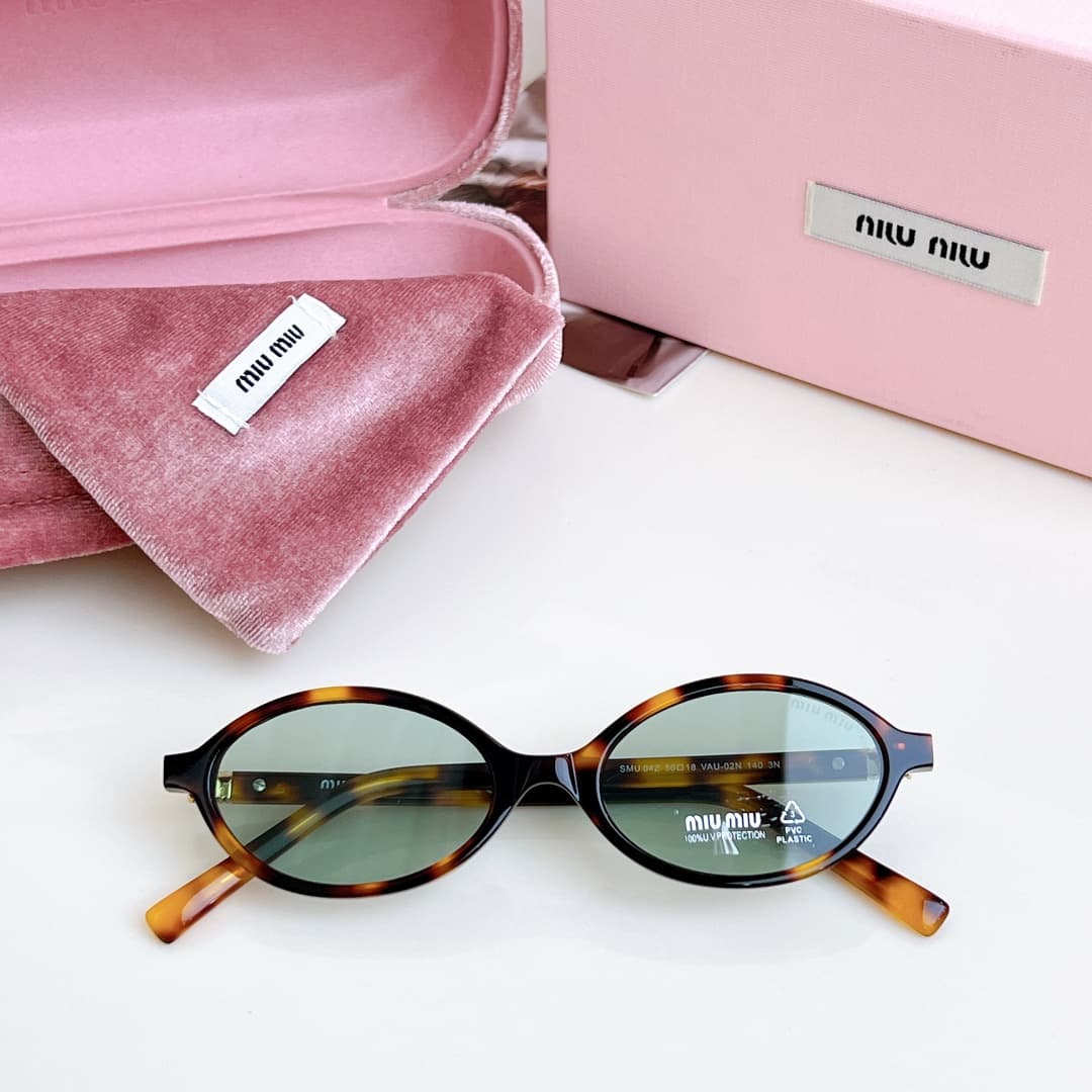 MiuMiu Glasses 4