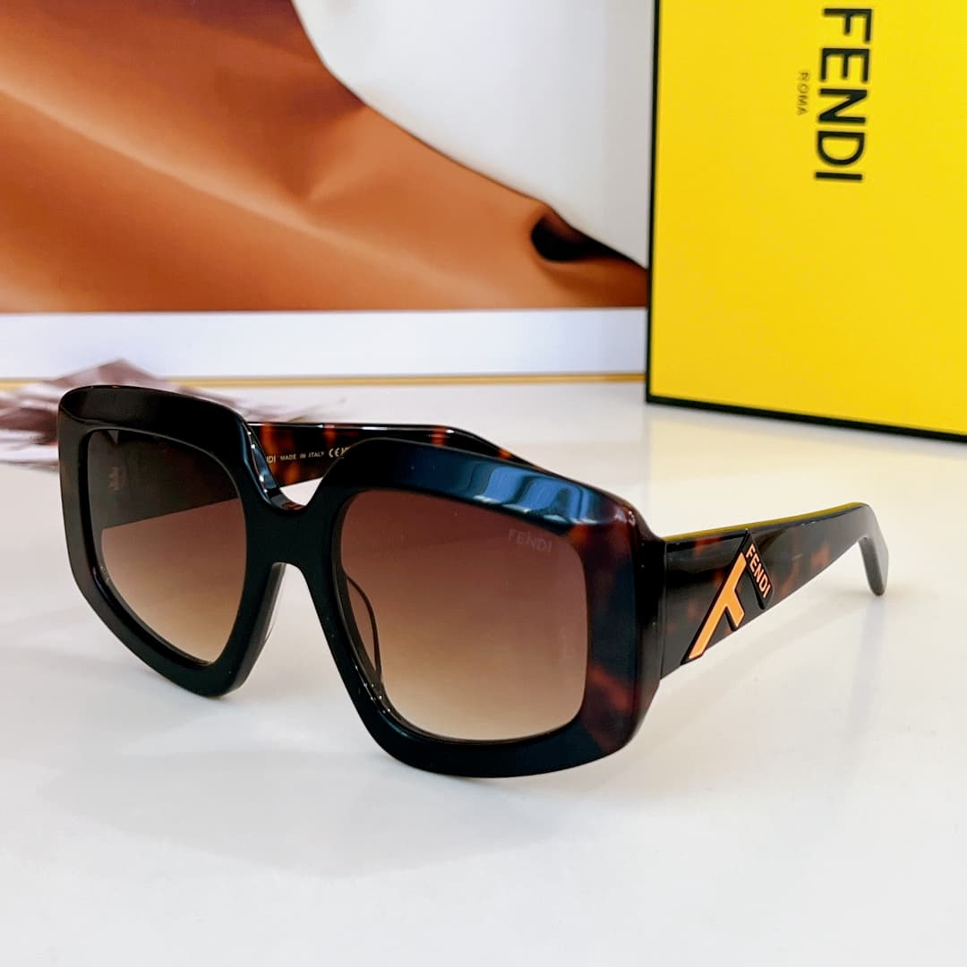 Fendi Glasses 5