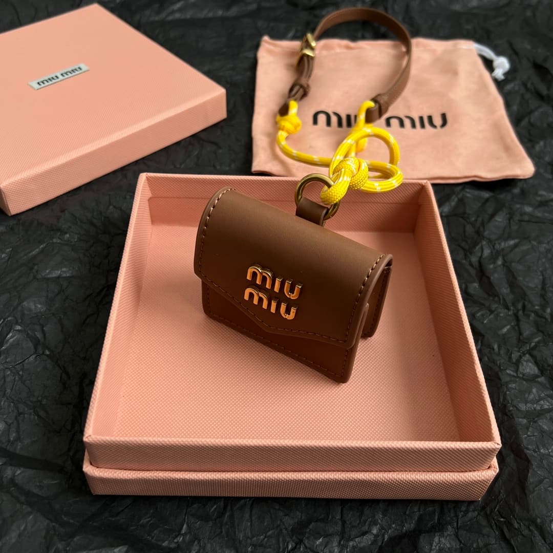 MiuMiu Jewelry 7