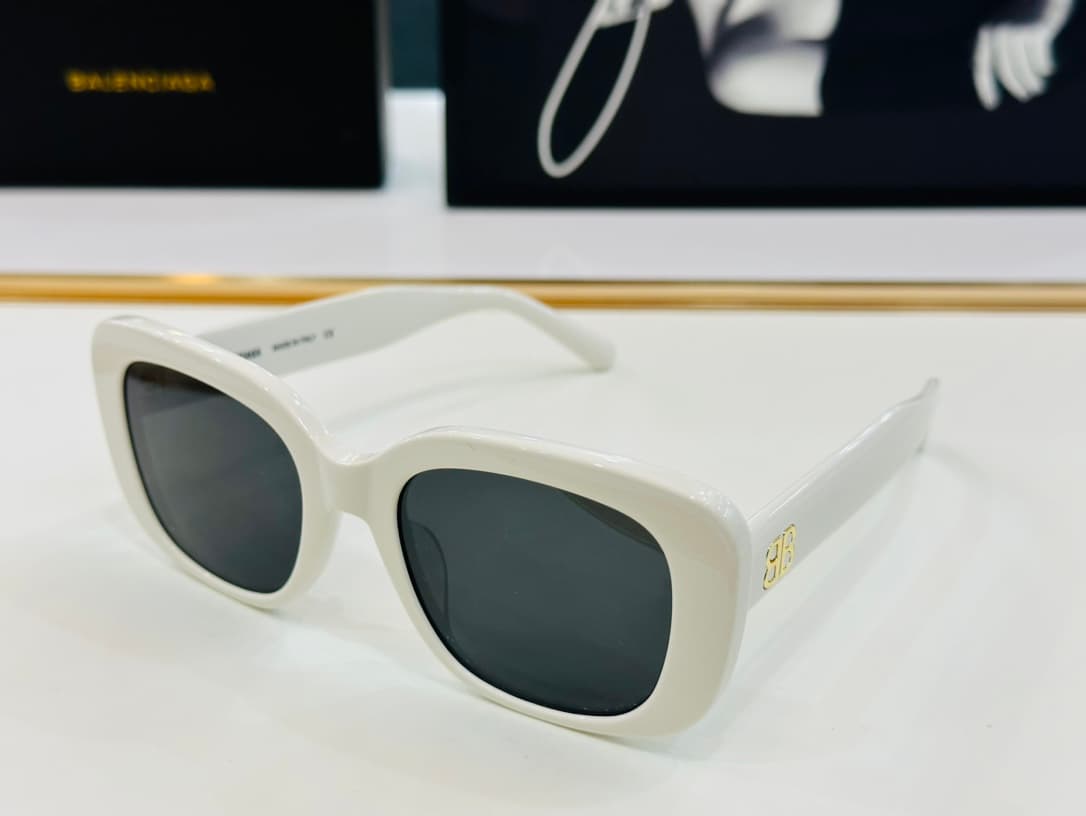 Balenciaga Glasses 3