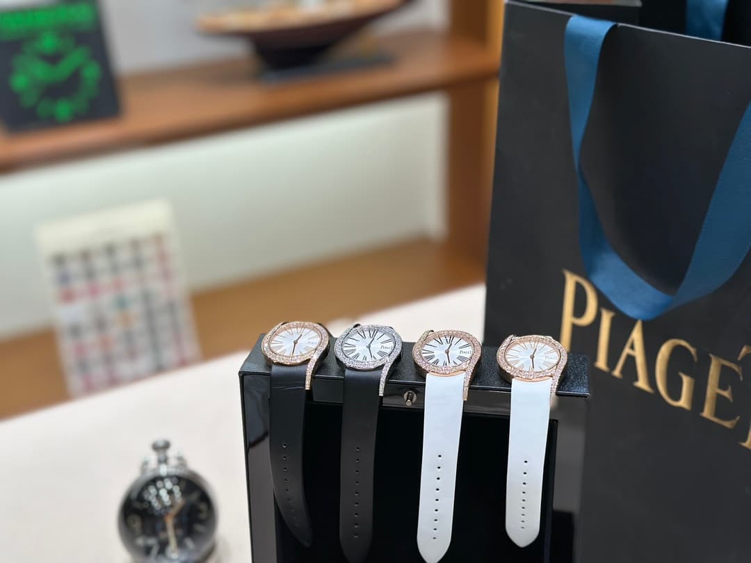 PIAGET