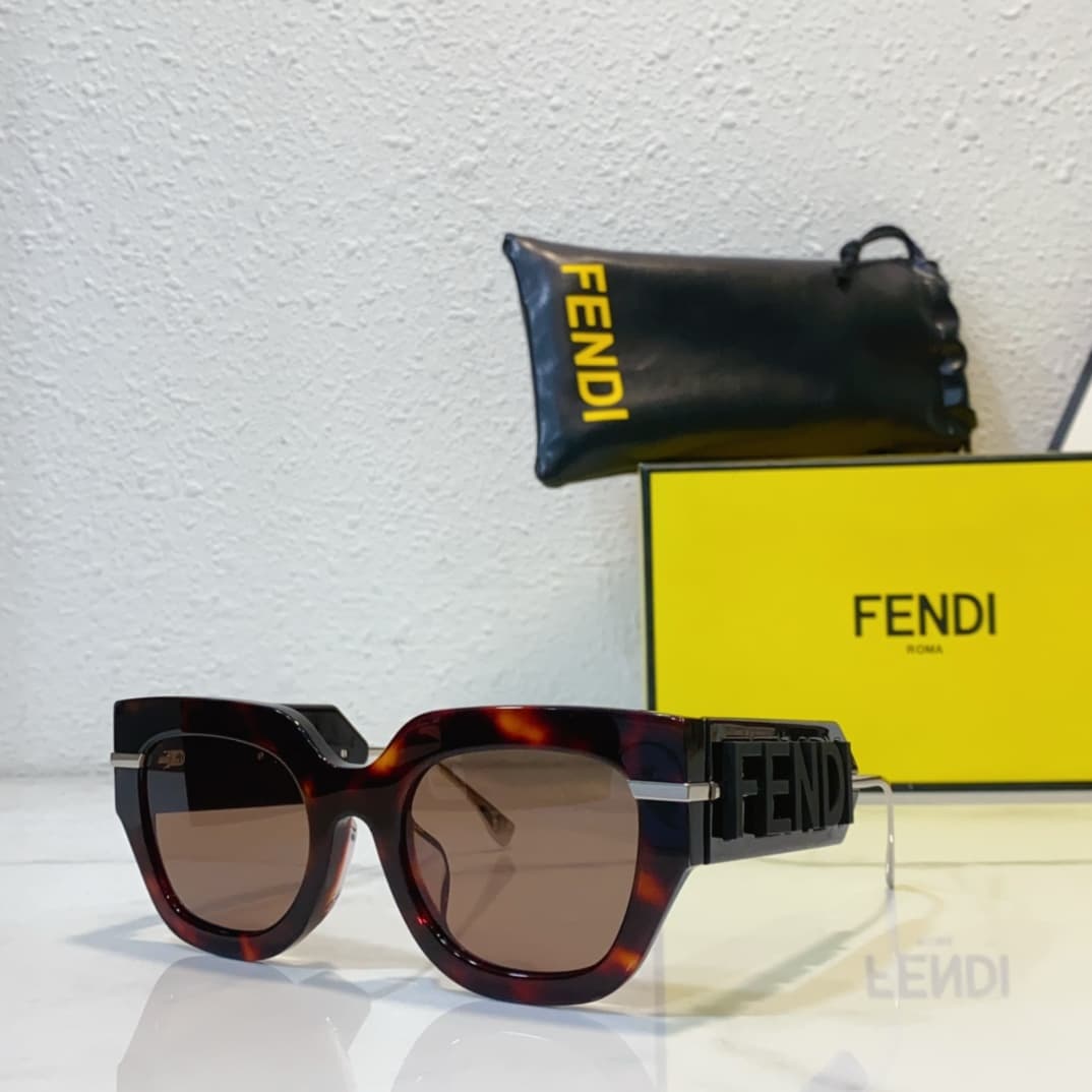 Fendi Glasses 3