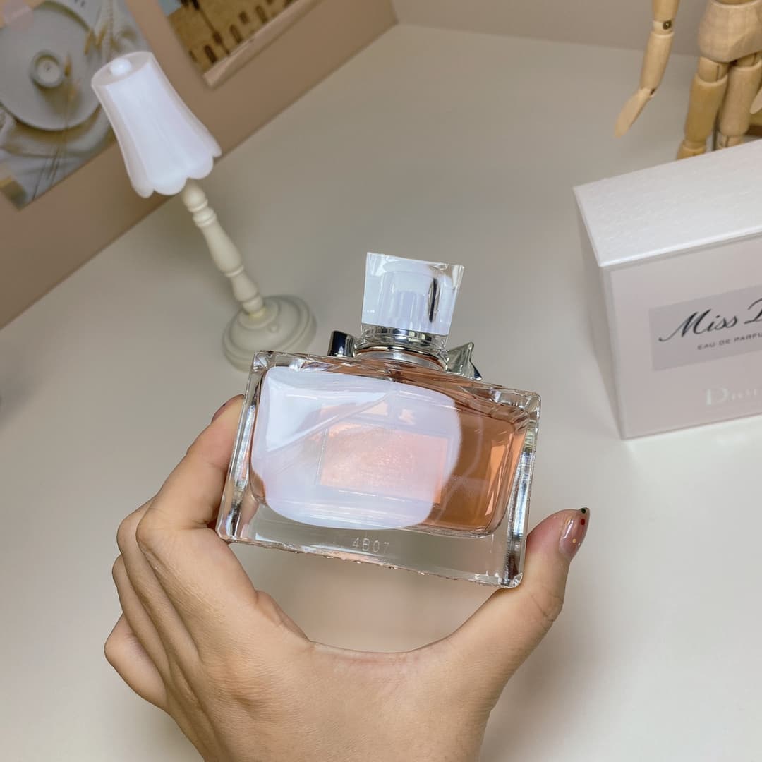 Dior Perfume 4