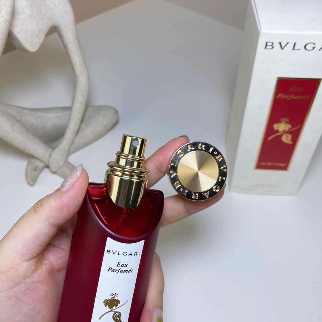 Bvlgari Perfume 4