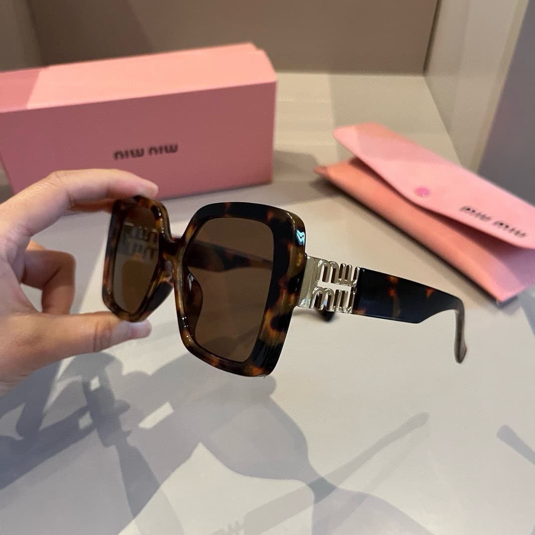 MiuMiu Glasses 4