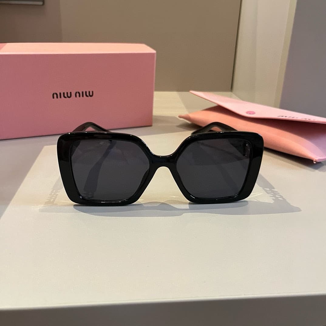 MiuMiu Glasses 3