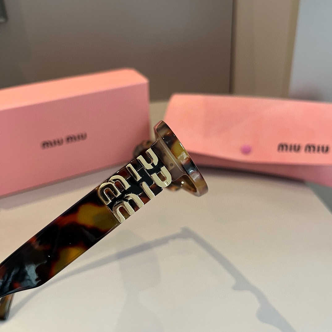 MiuMiu Glasses 2