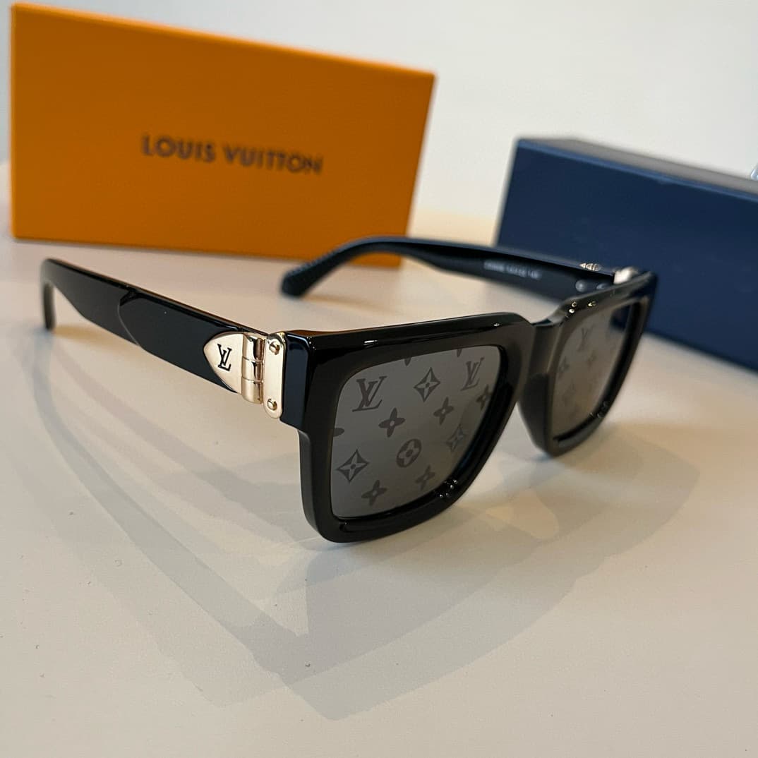 Louis Vuitton Glasses