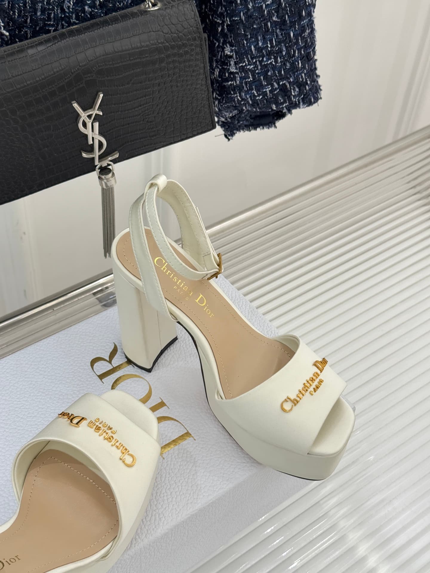 Dior Shoes (New) 5
