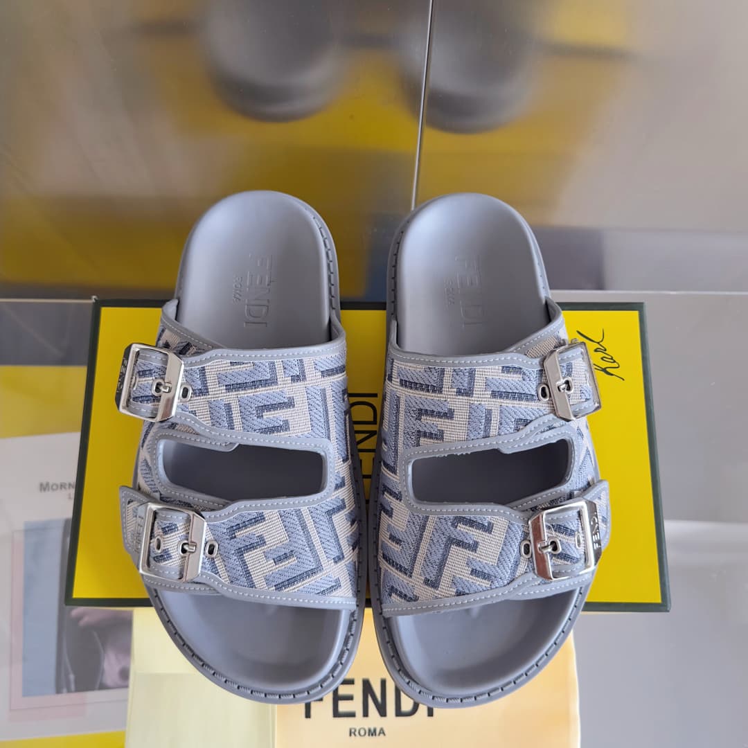 Fendi Shoes 7